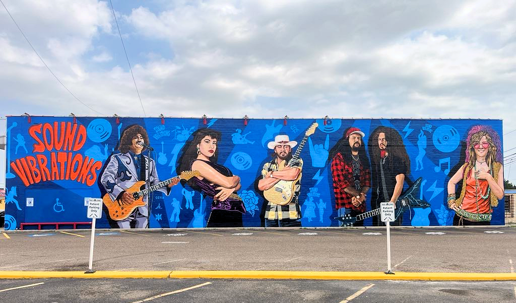 Mayra & Mónica's wall artwork