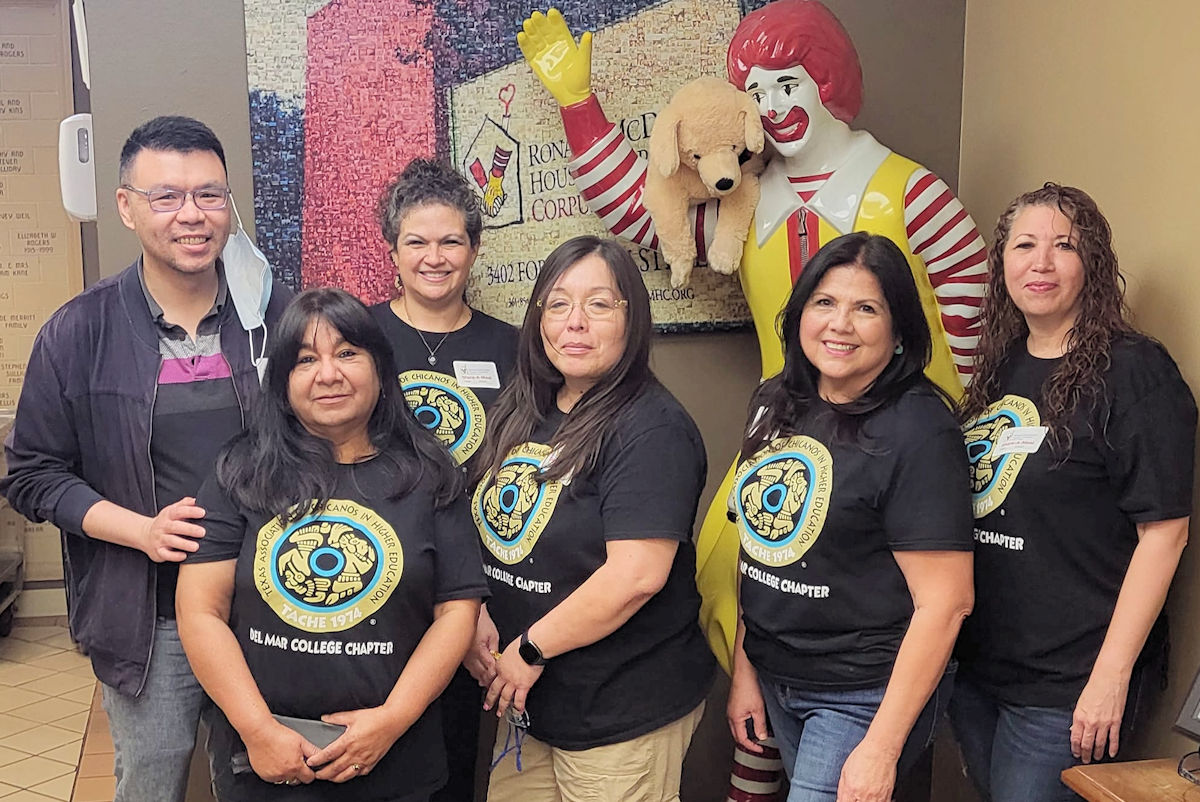 TACHE members at the Ronald McDonal House